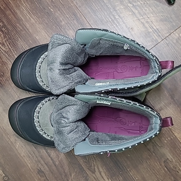 J-41 Gray Black Vegan Textile Upper Faux Fur Jeep Traction Sole Boots Sz 9.5M - Picture 7 of 10